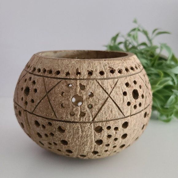 Coconut Shell Candle Holder & Rope Stand, natural handmade, eco friendly - Picture 2 of 9